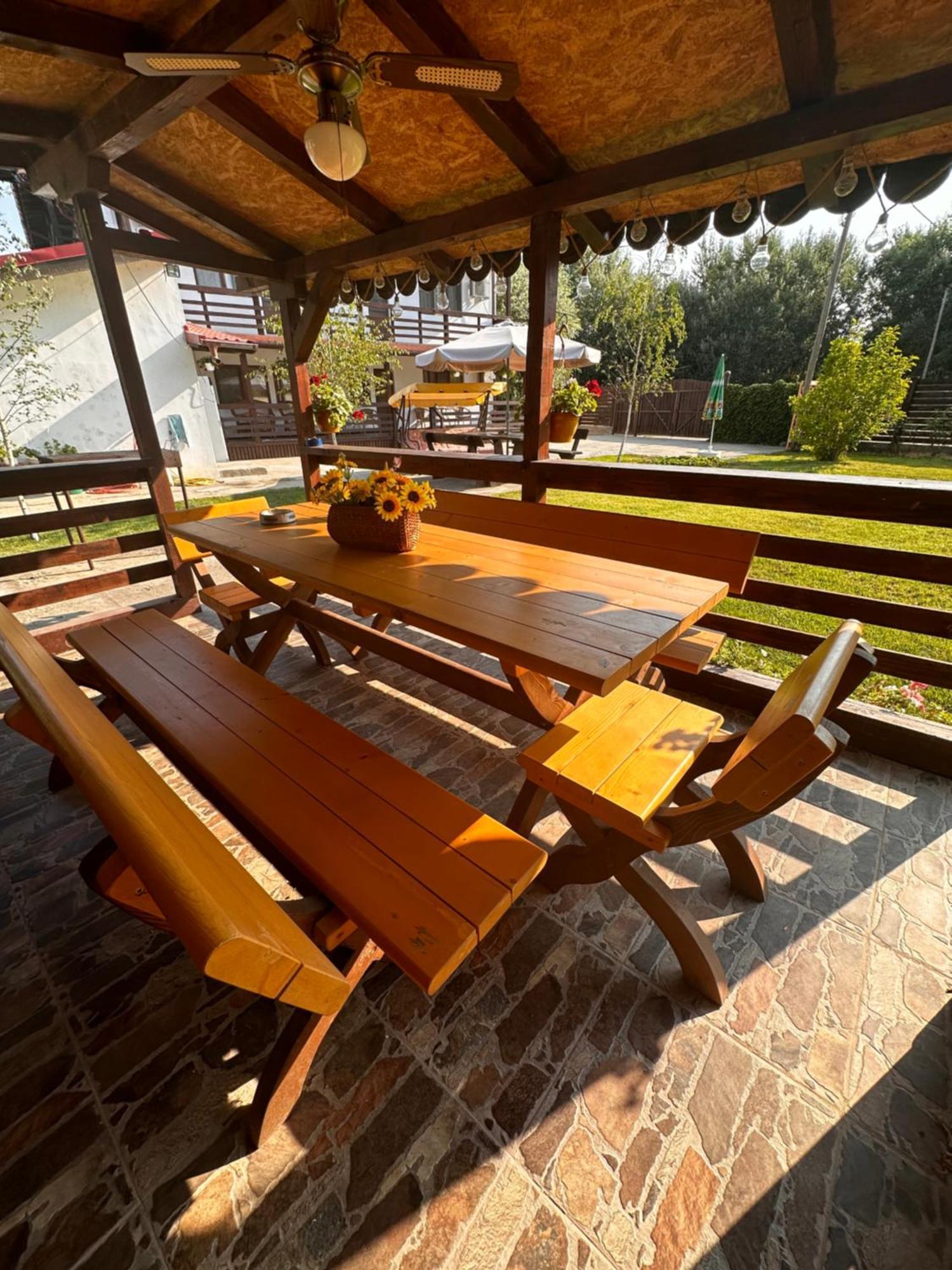 Casa Carp Calarasi Hotel ภายนอก รูปภาพ